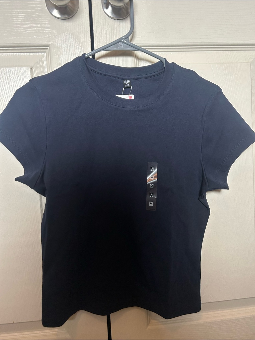 Uniqlo Navy Short-Sleeve Crewneck Tee